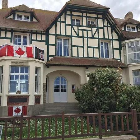 펜션 Les Volets Bleus-charmante Maison Entierement Equipee Face A La Pour 2 A 6 Personnes