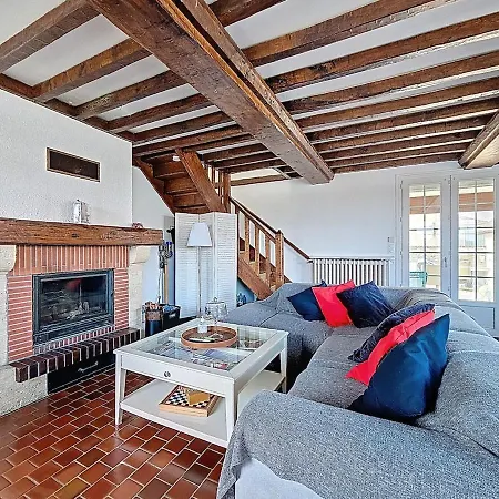 Les Volets Bleus-charmante Maison Entierement Equipee Face A La Pour 2 A 6 Personnes * Bernières-sur-Mer