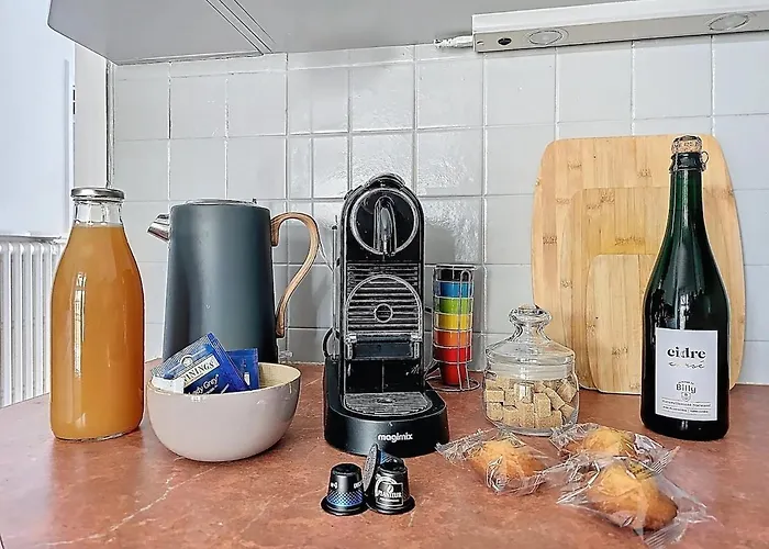 Ferienhaus Les Volets Bleus-charmante Maison Entierement Equipee Face A La Pour 2 A 6 Personnes Bernières-sur-Mer